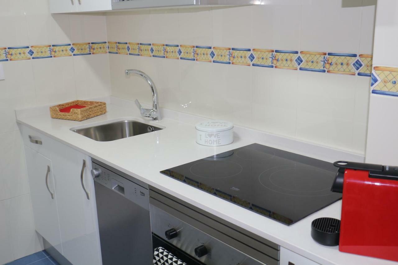 Apartamentos Homelife Roca Tarpeya Toledo Dış mekan fotoğraf