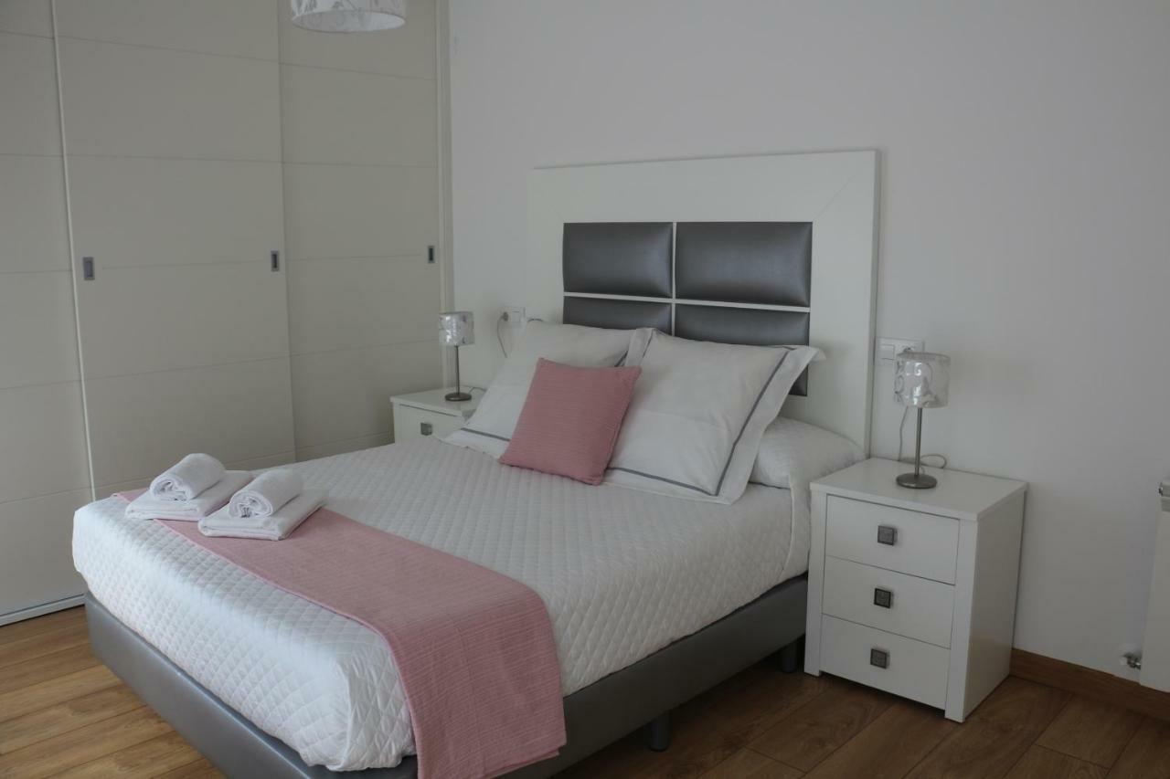 Apartamentos Homelife Roca Tarpeya Toledo Dış mekan fotoğraf