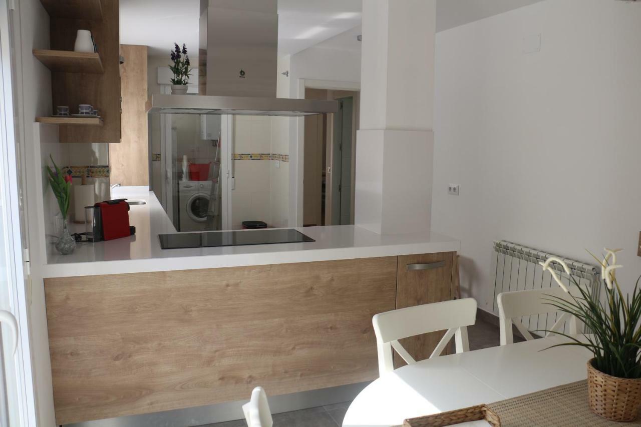 Apartamentos Homelife Roca Tarpeya Toledo Dış mekan fotoğraf